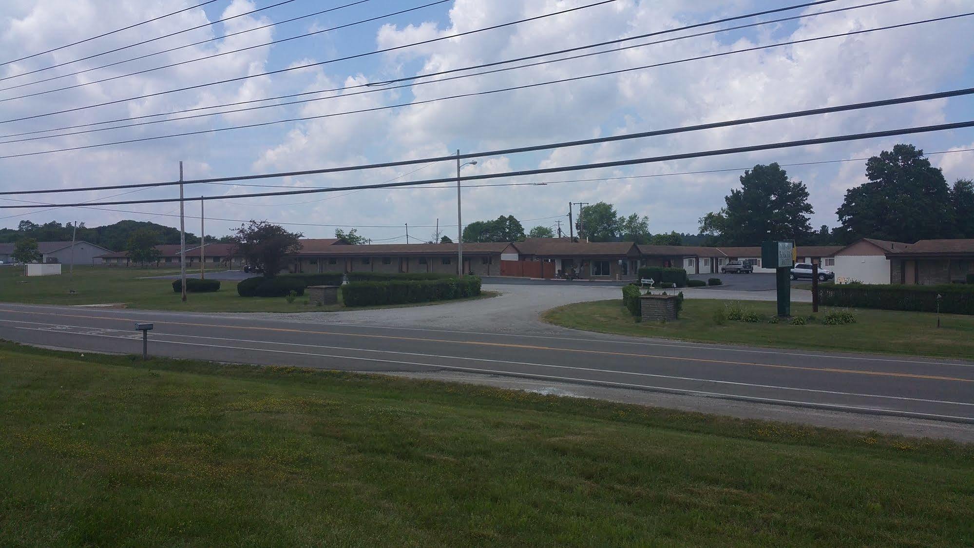 Baker'S Motel Norwich Exterior foto